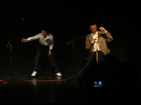 img019